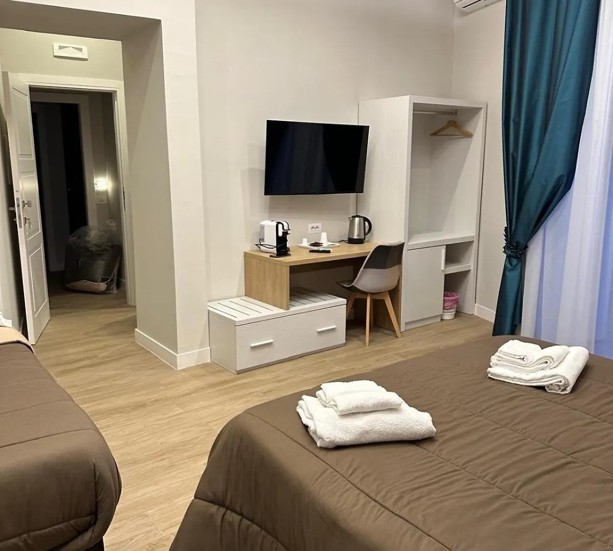 Dante Relais Hotel Naples Guest house