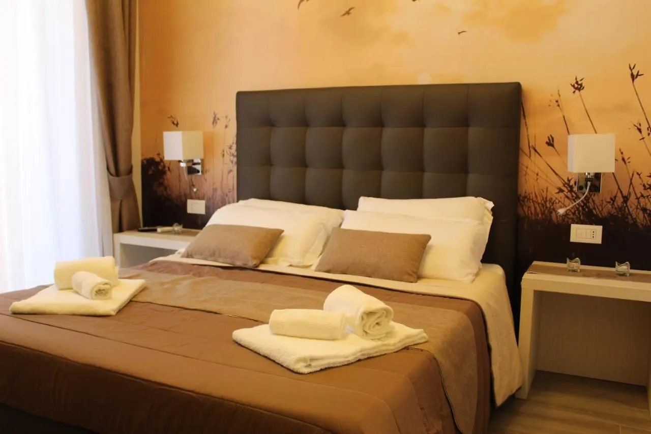 Dante Relais Hotel Naples 2*,
