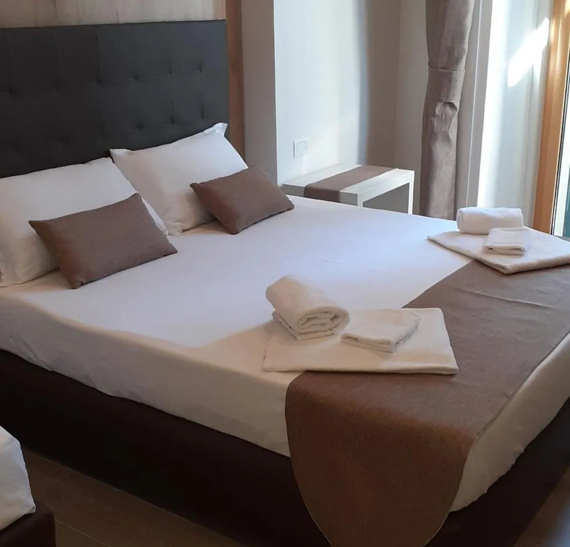 Dante Relais Hotel Naples Italy