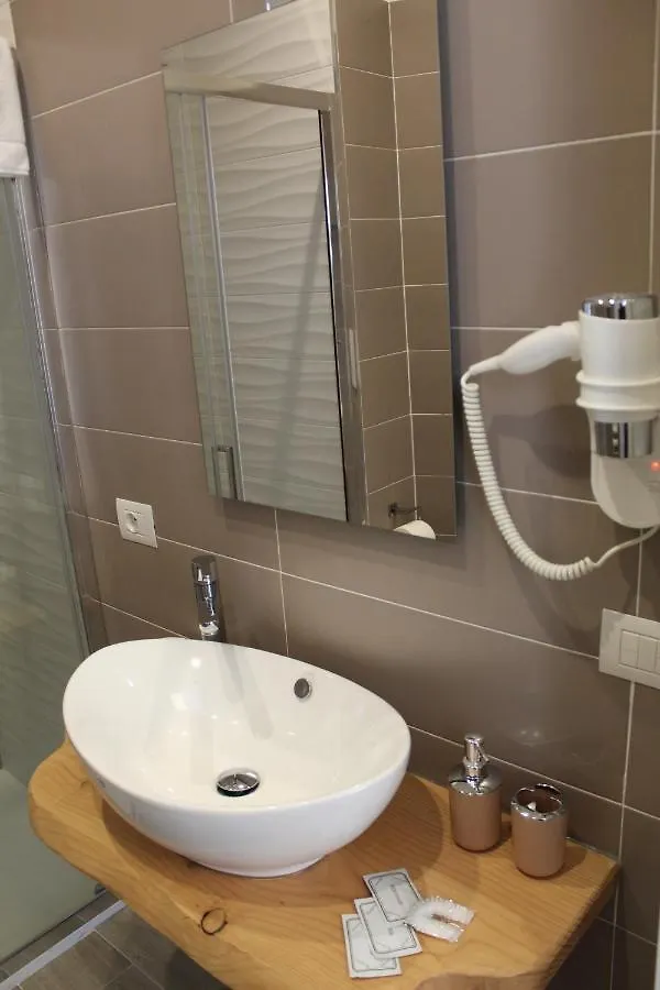 Dante Relais Hotel Naples Guest house